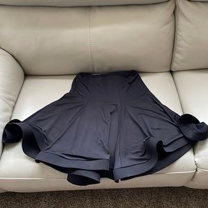 Dance skirt. Practice skirt. With dance shorts. Sz M Black.